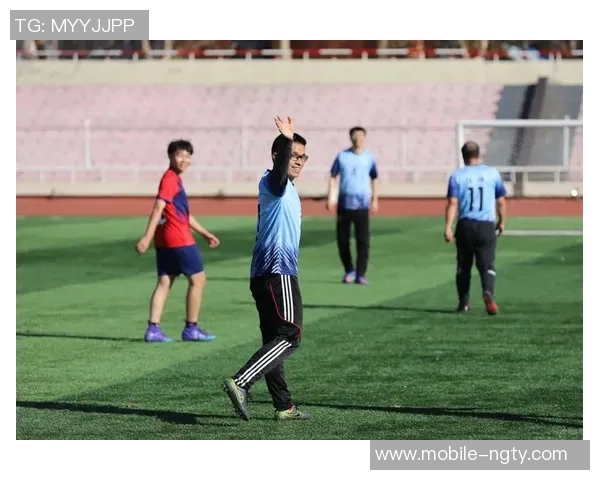 足球的语言：如何用球场上的动作与情感交流